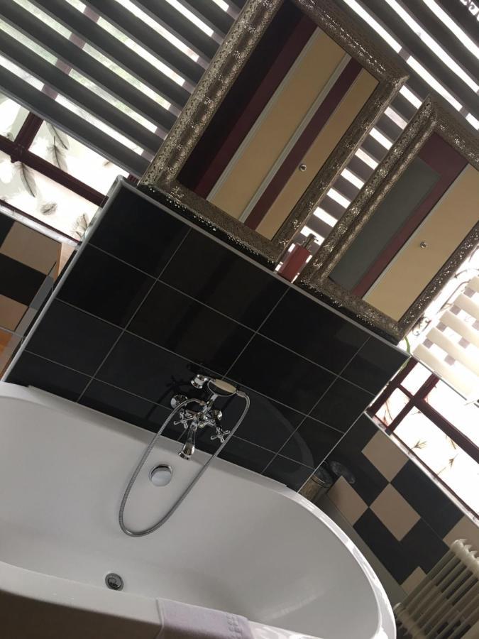 Guesthouse La Villae مازامي المظهر الخارجي الصورة